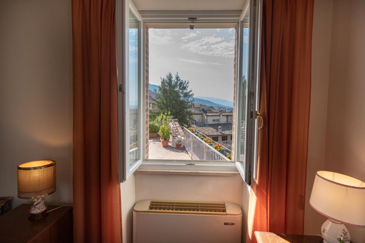 Hotel Umbra Assisi Exterior photo
