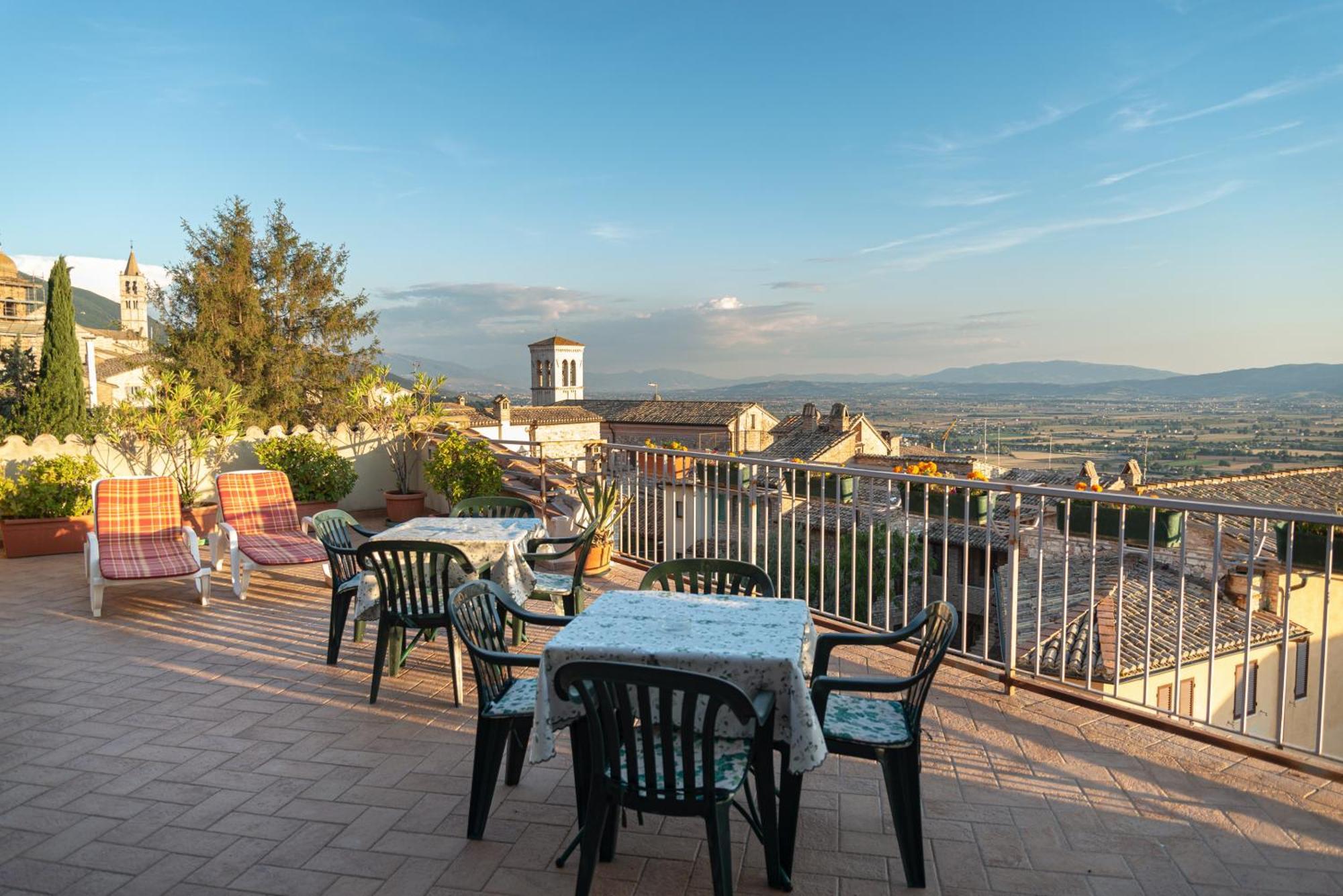 Hotel Umbra Assisi Exterior photo